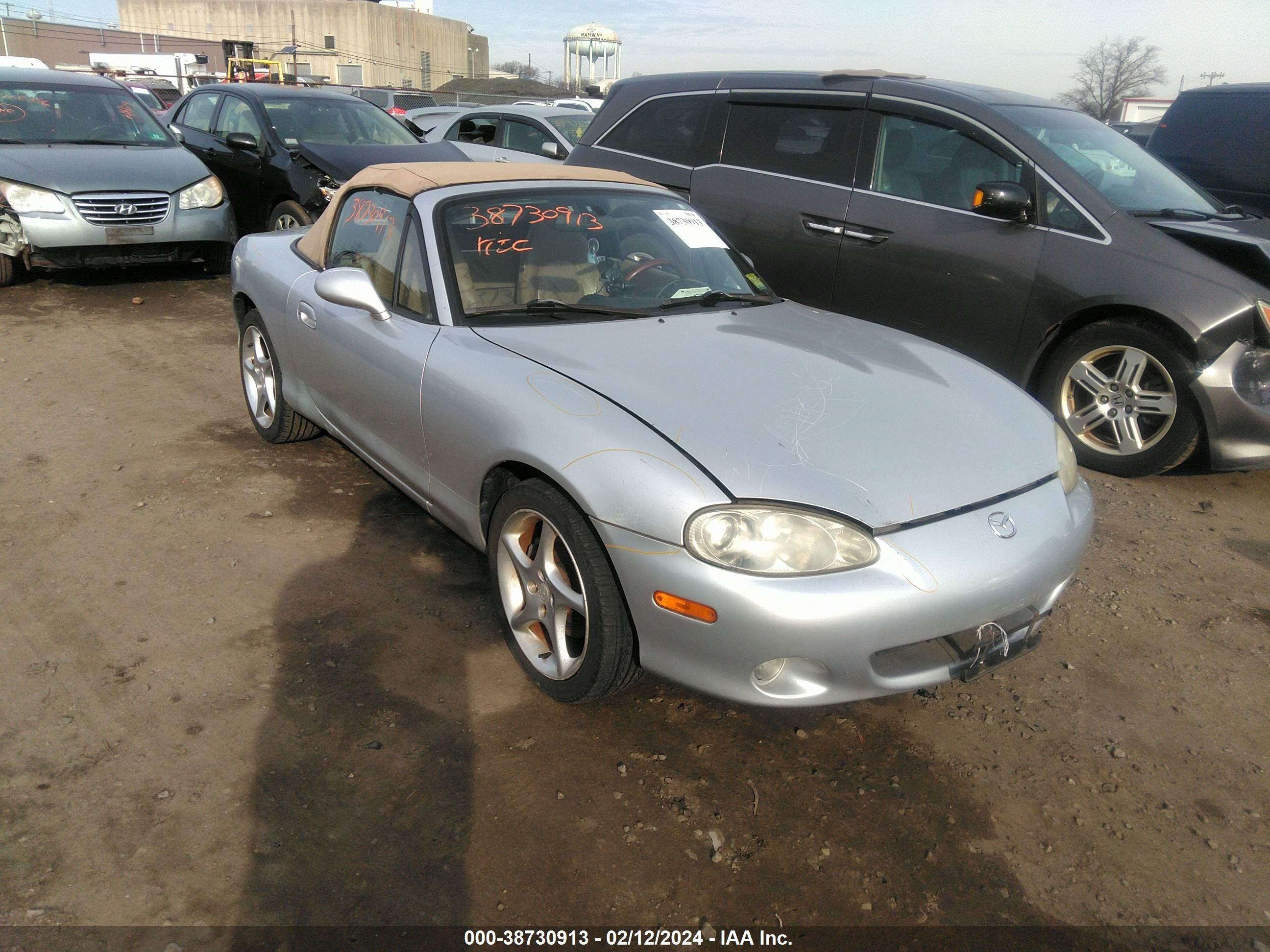 MAZDA MX-5 2001 jm1nb353410213233