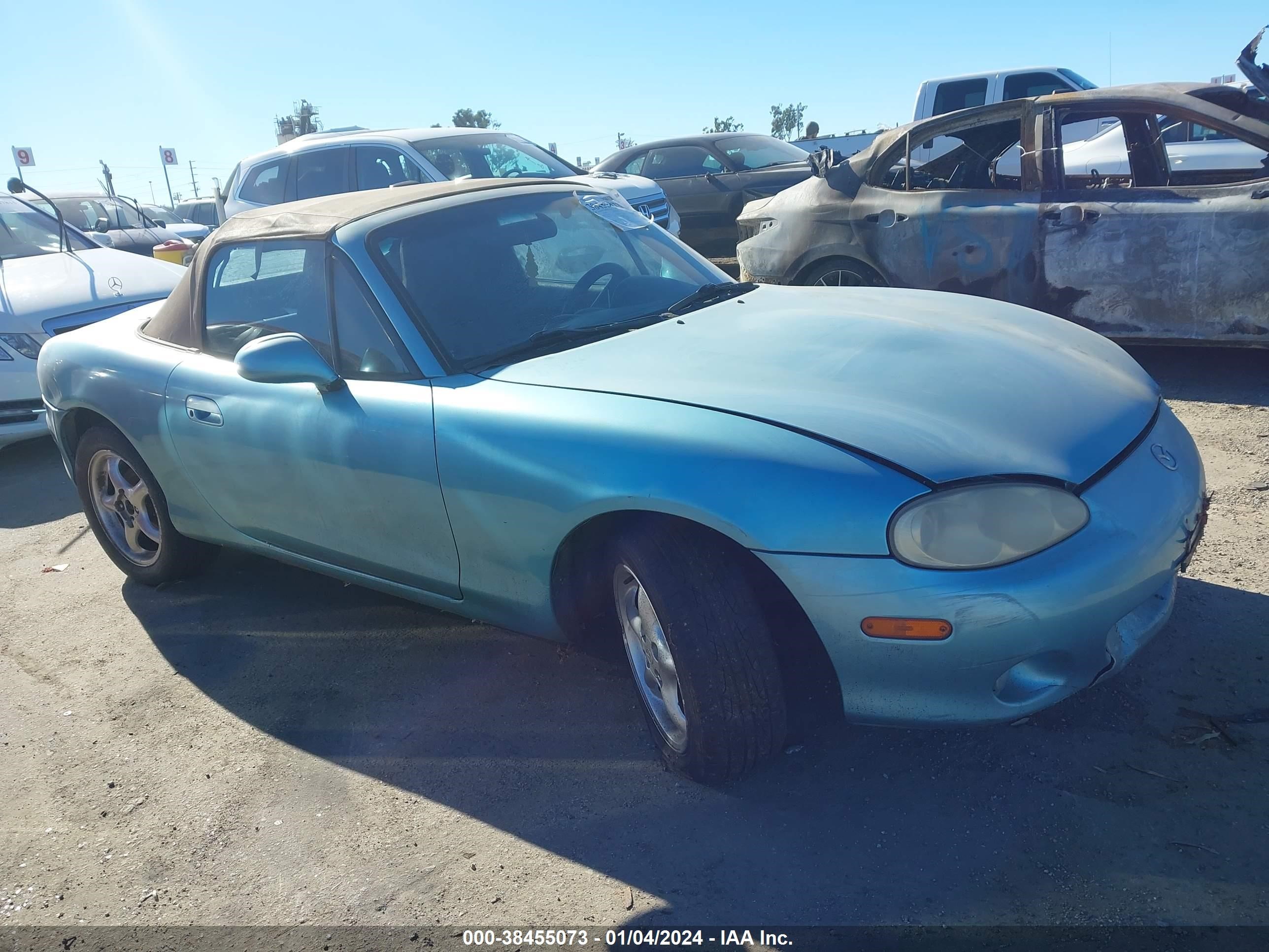 MAZDA MX-5 2002 jm1nb353720231937