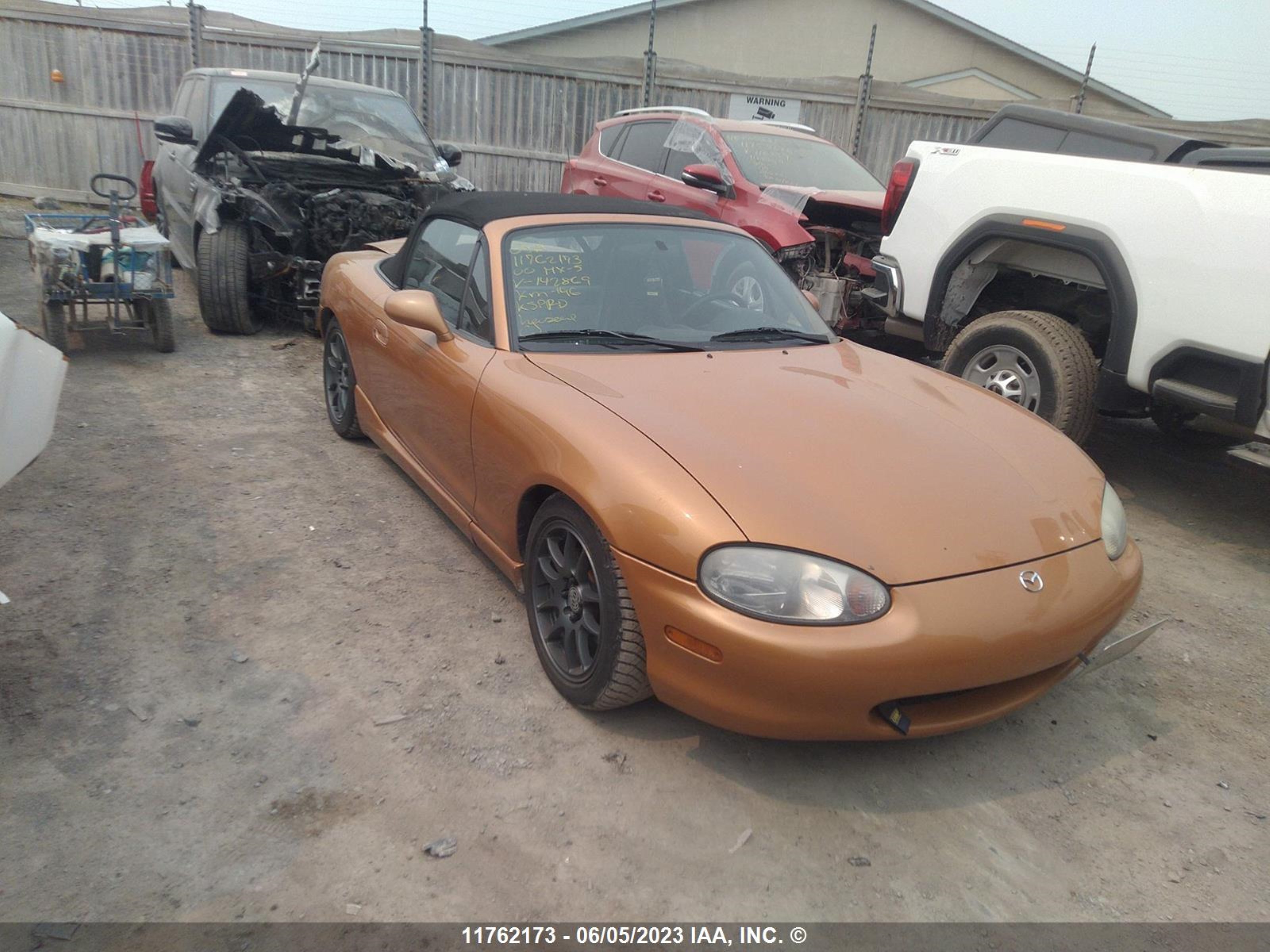 MAZDA MX-5 2000 jm1nb3538y0142869