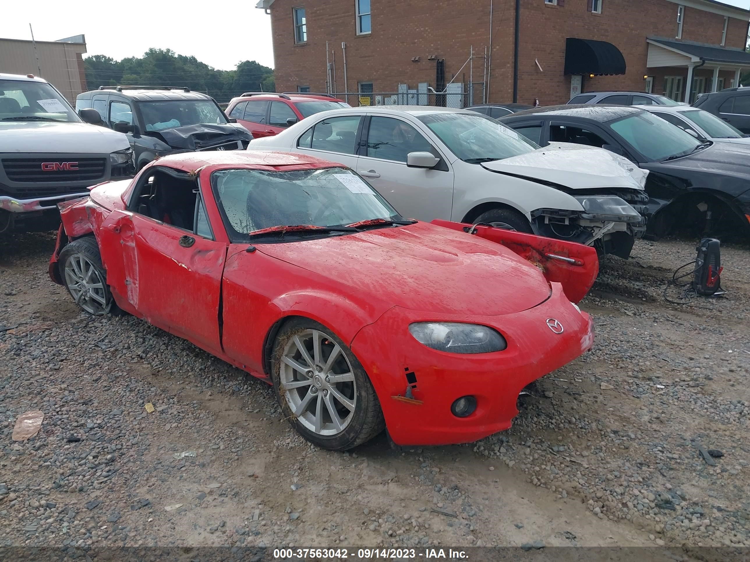 MAZDA MX-5 2008 jm1nc26f180154507