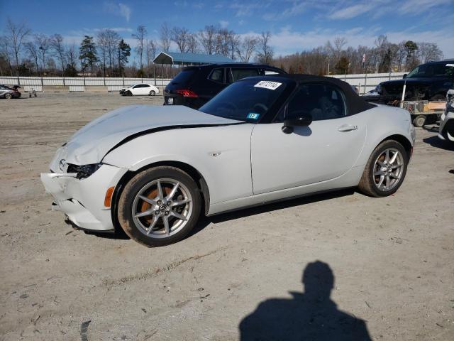 MAZDA MX5 2018 jm1ndab71j0200252