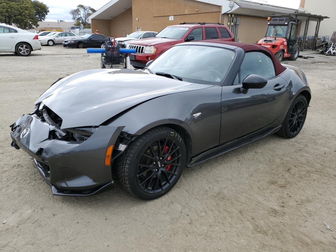 MAZDA MX-5 2018 jm1ndac77j0201484