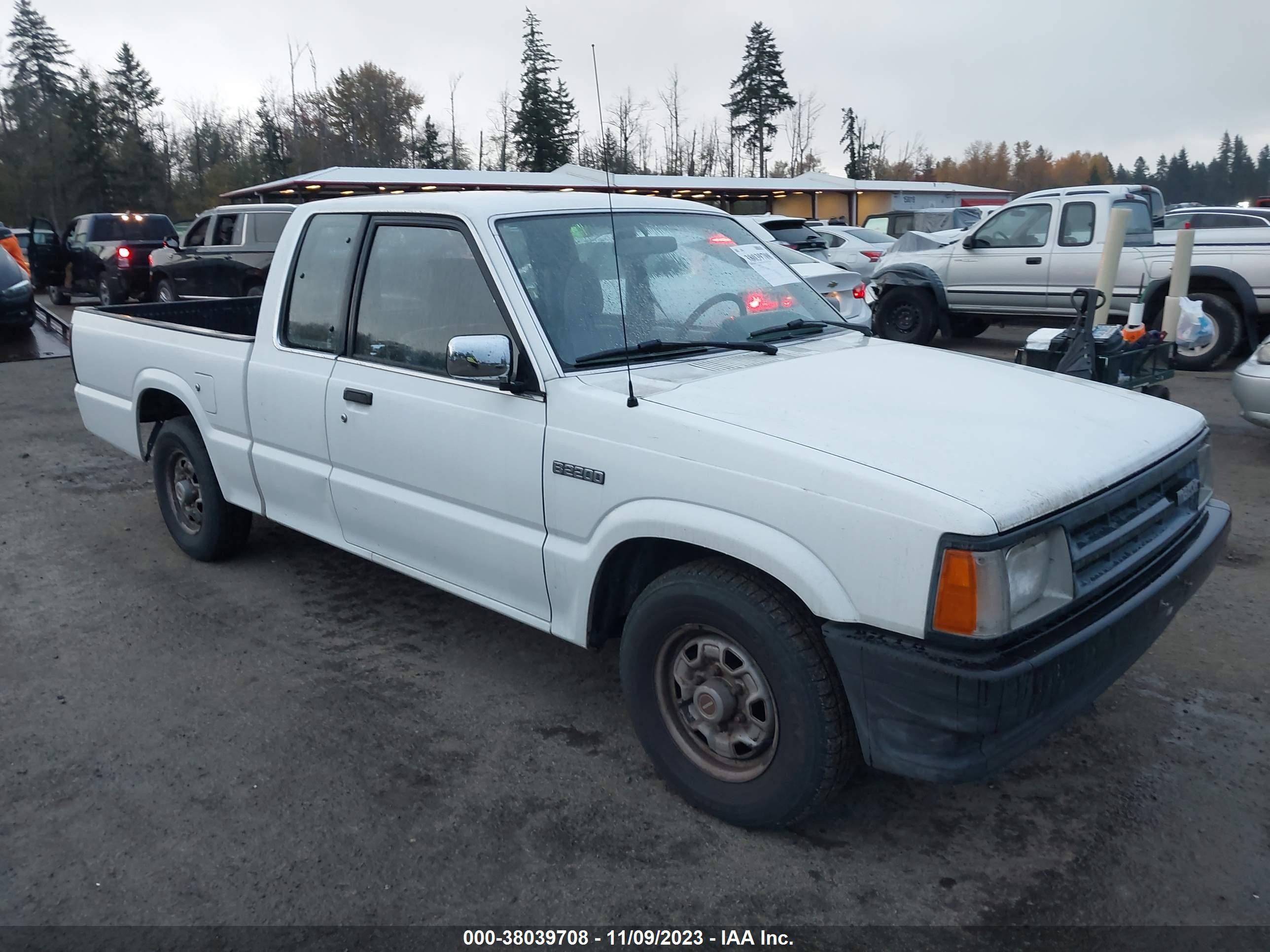 MAZDA 3 1993 jm2uf3132p0390535