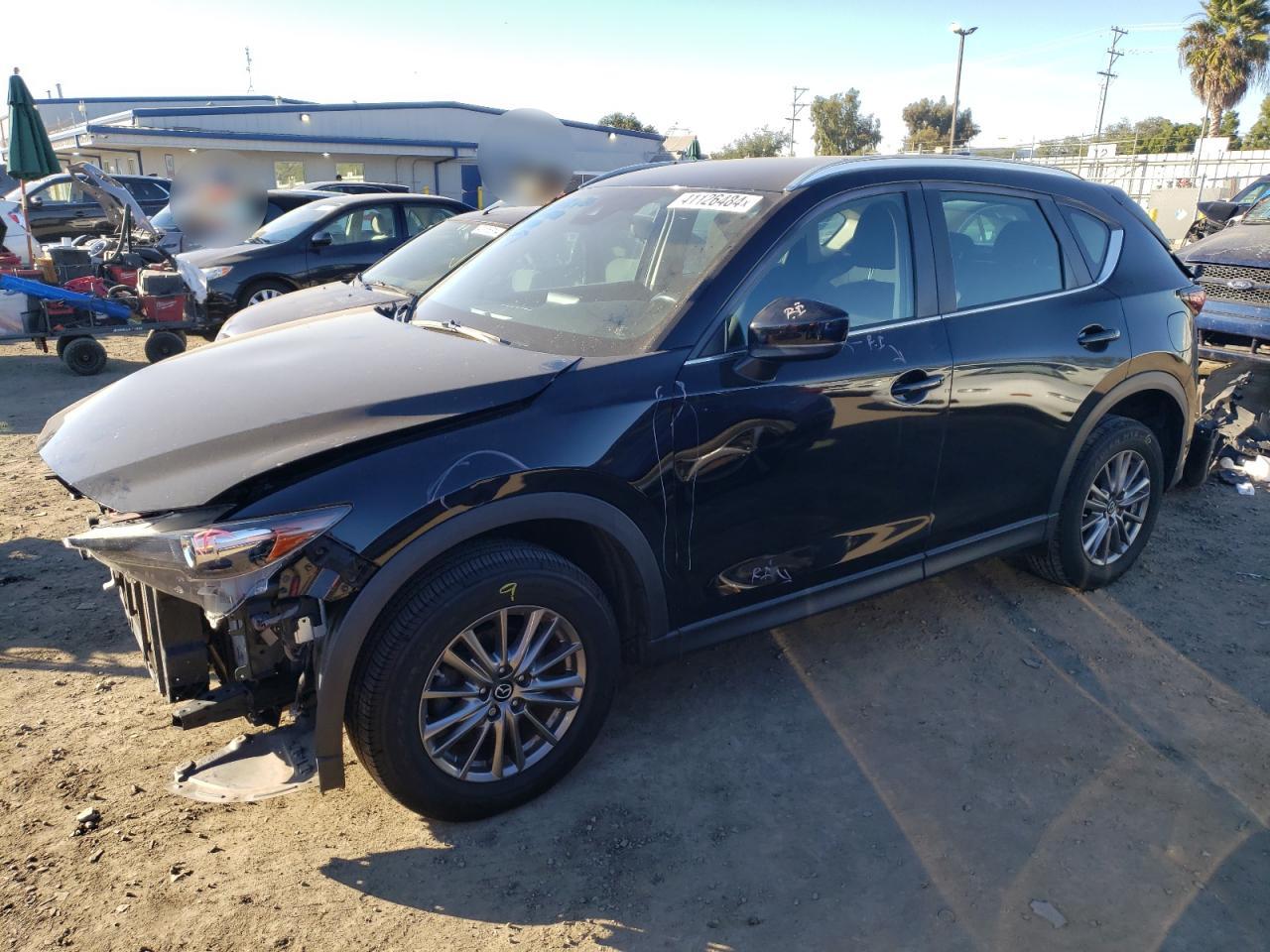 MAZDA CX-5 2018 jm3kfabm0j1335338