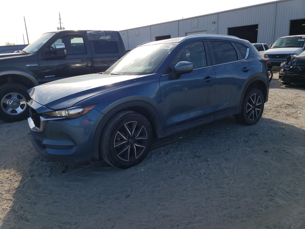 MAZDA CX-5 2018 jm3kfacm1j1364071