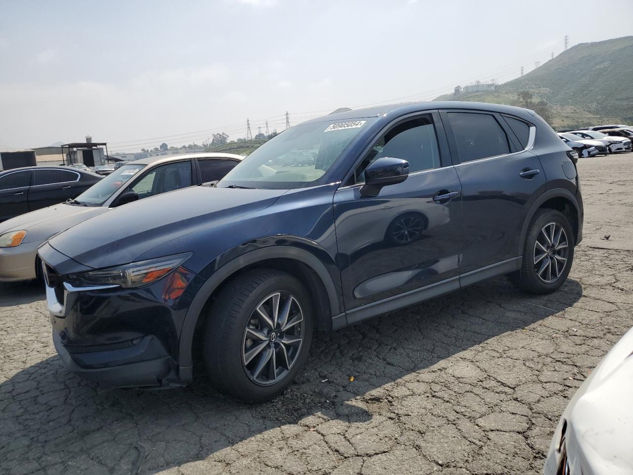 MAZDA CX-5 2018 jm3kfadm2j0322187