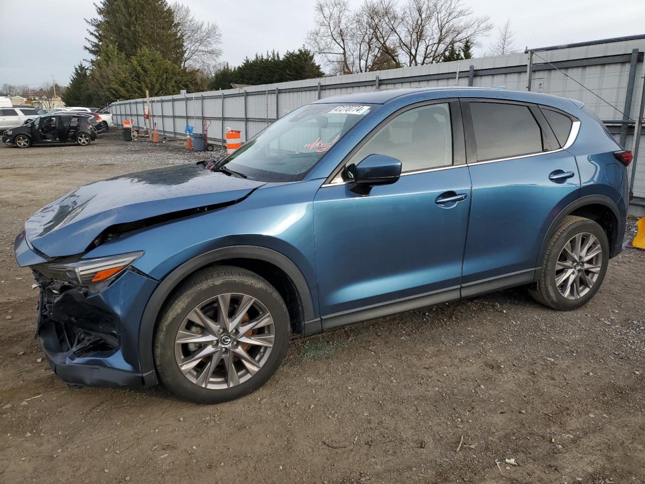 MAZDA CX-5 2019 jm3kfbdy7k0569781