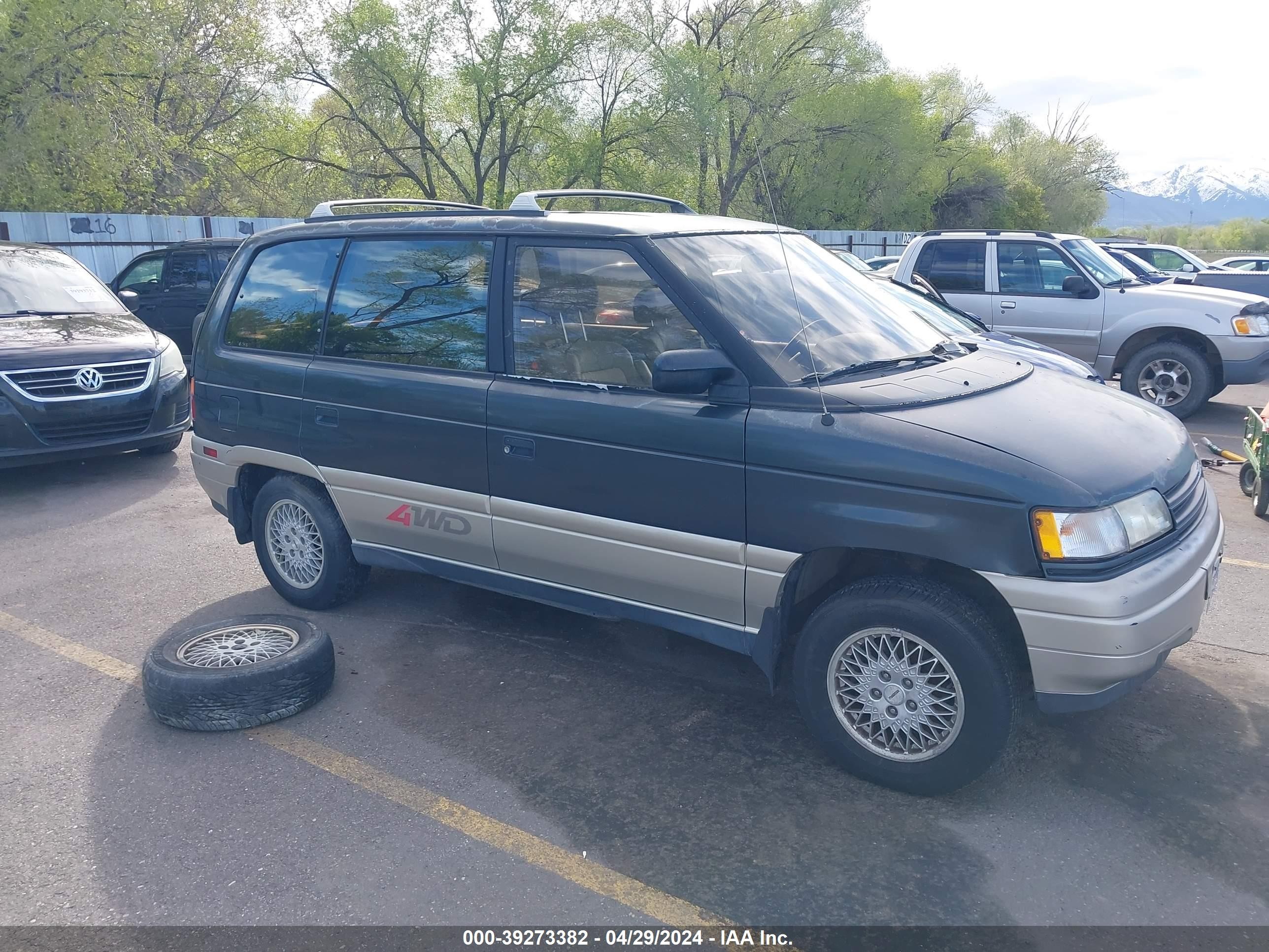 MAZDA MPV 1992 jm3lv5232n0431666