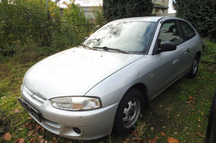 MITSUBISHI COLT HATCHBACK 2002 jmbmncj1a2u002346