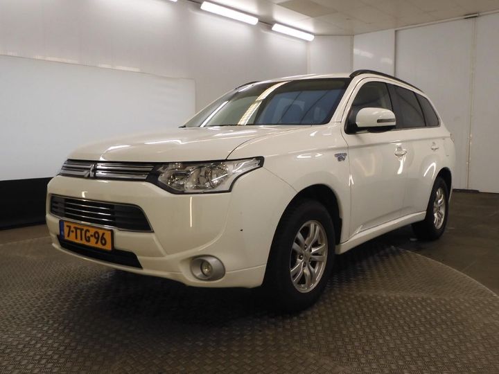 MITSUBISHI OUTLANDER 2014 jmbxdgg2wez014009