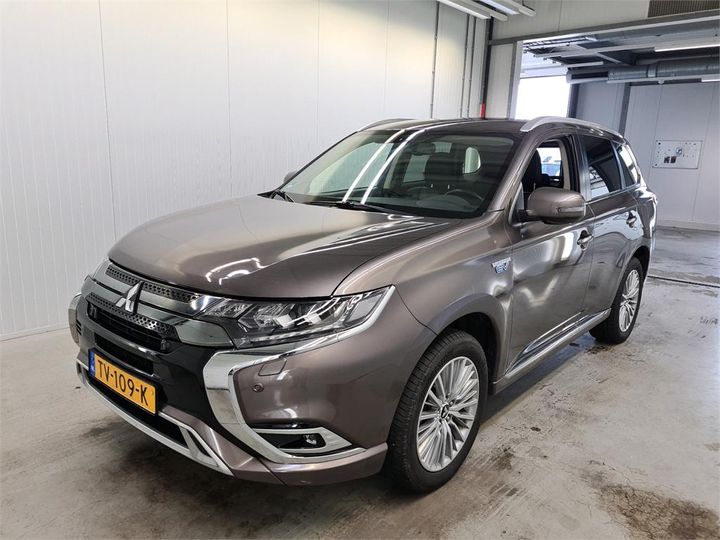 MITSUBISHI OUTLANDER 2018 jmbxdgg3wkz003940