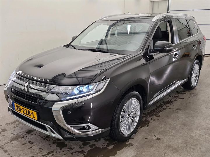 MITSUBISHI OUTLANDER 2018 jmbxdgg3wkz008014