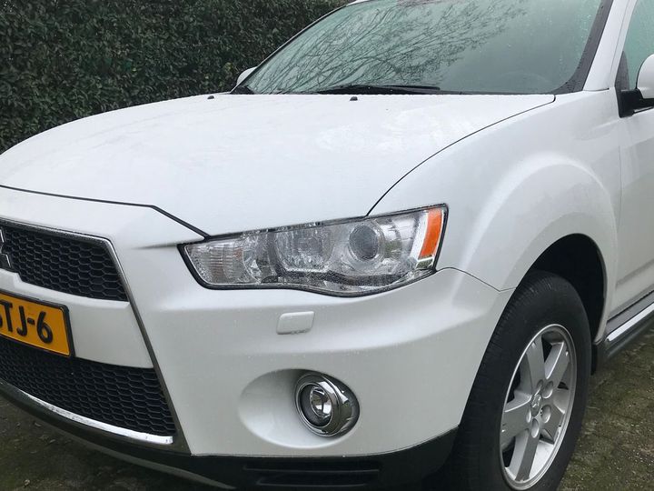 MITSUBISHI OUTLANDER 2011 jmbxtcw4wcf000700