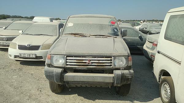 MITSUBISHI PAJERO 1997 jmy0nv110vj000271