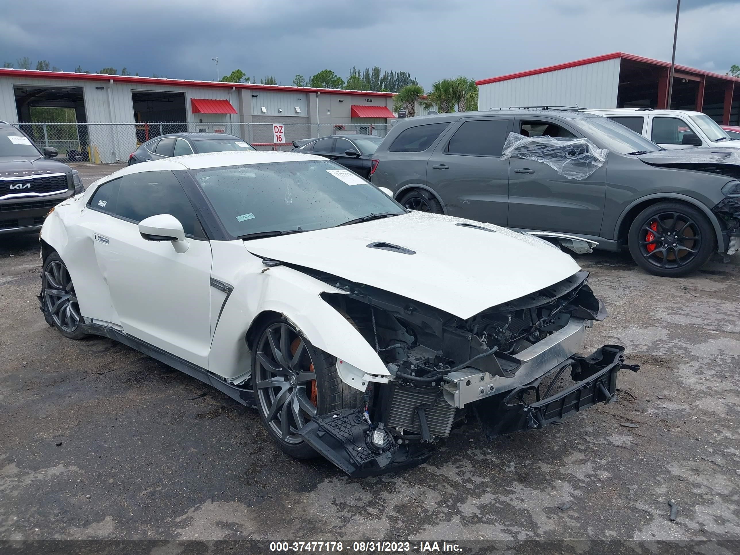 NISSAN GT-R 2014 jn1ar5ef6em271300