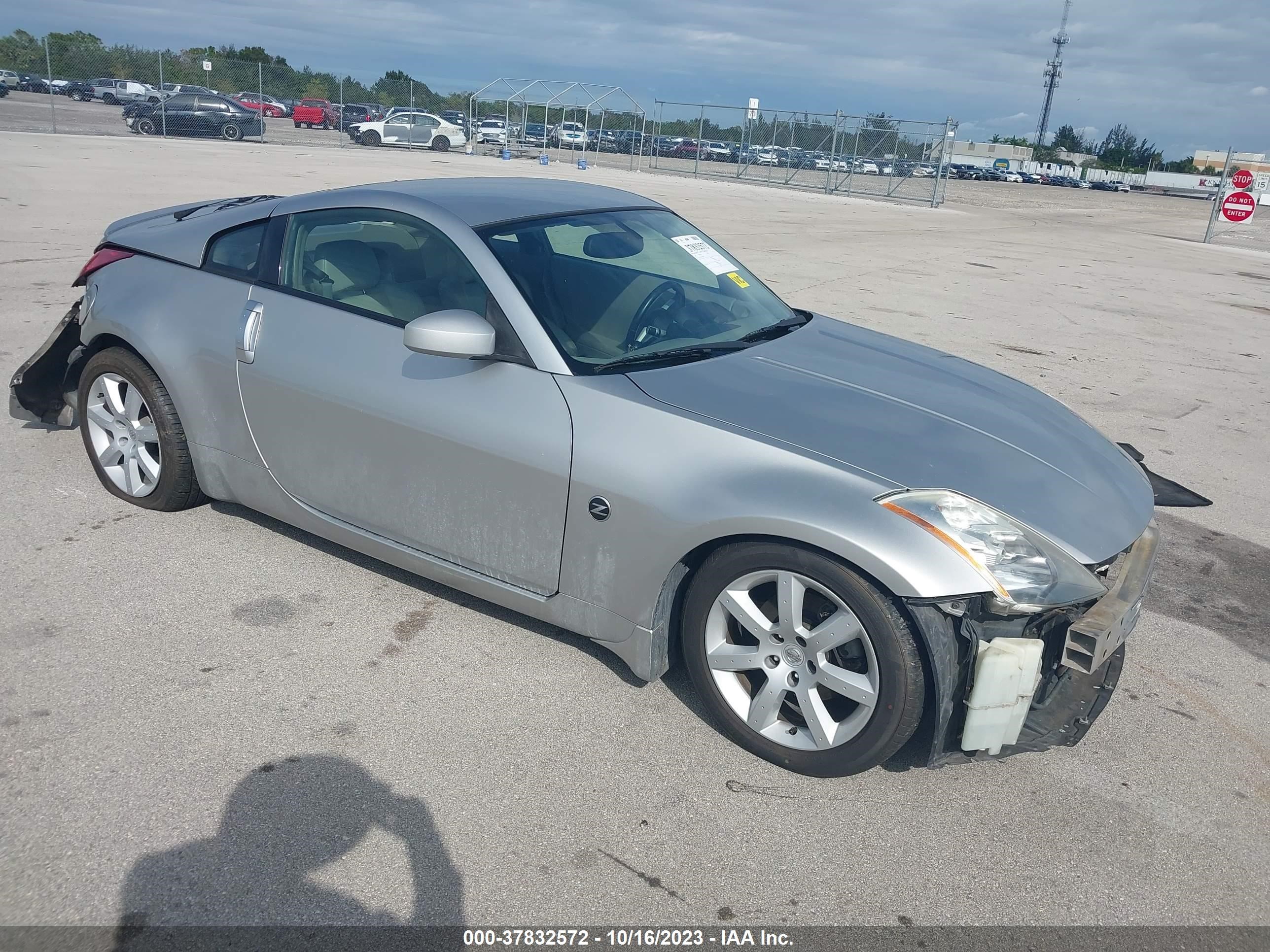 NISSAN 350Z 2004 jn1az34d34t164326