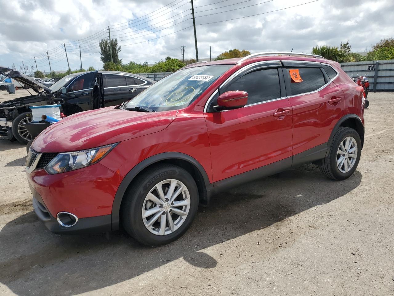 NISSAN ROGUE 2018 jn1bj1cp0jw163723