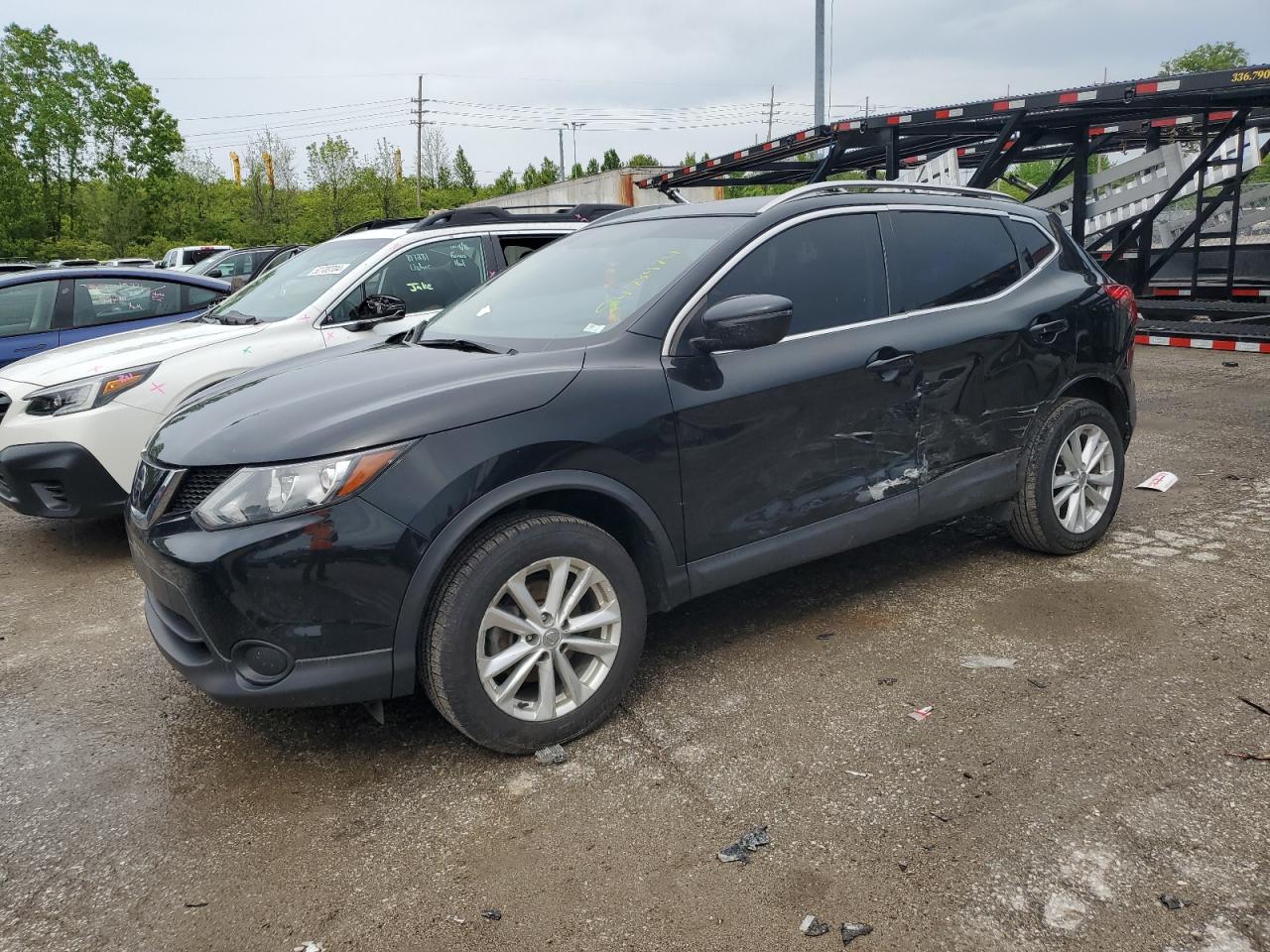 NISSAN ROGUE 2018 jn1bj1cp0jw500875