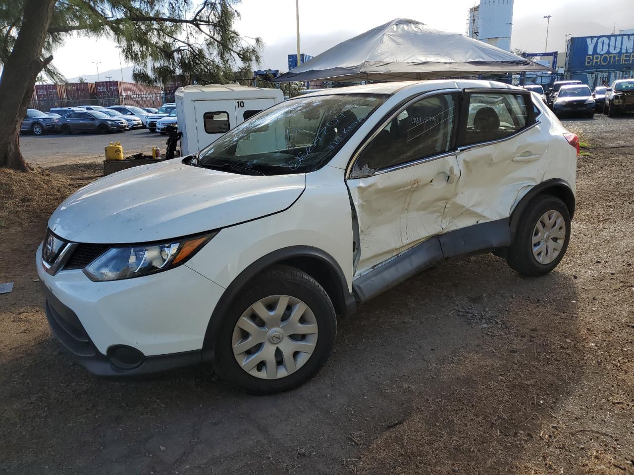 NISSAN ROGUE 2019 jn1bj1cp0kw239605