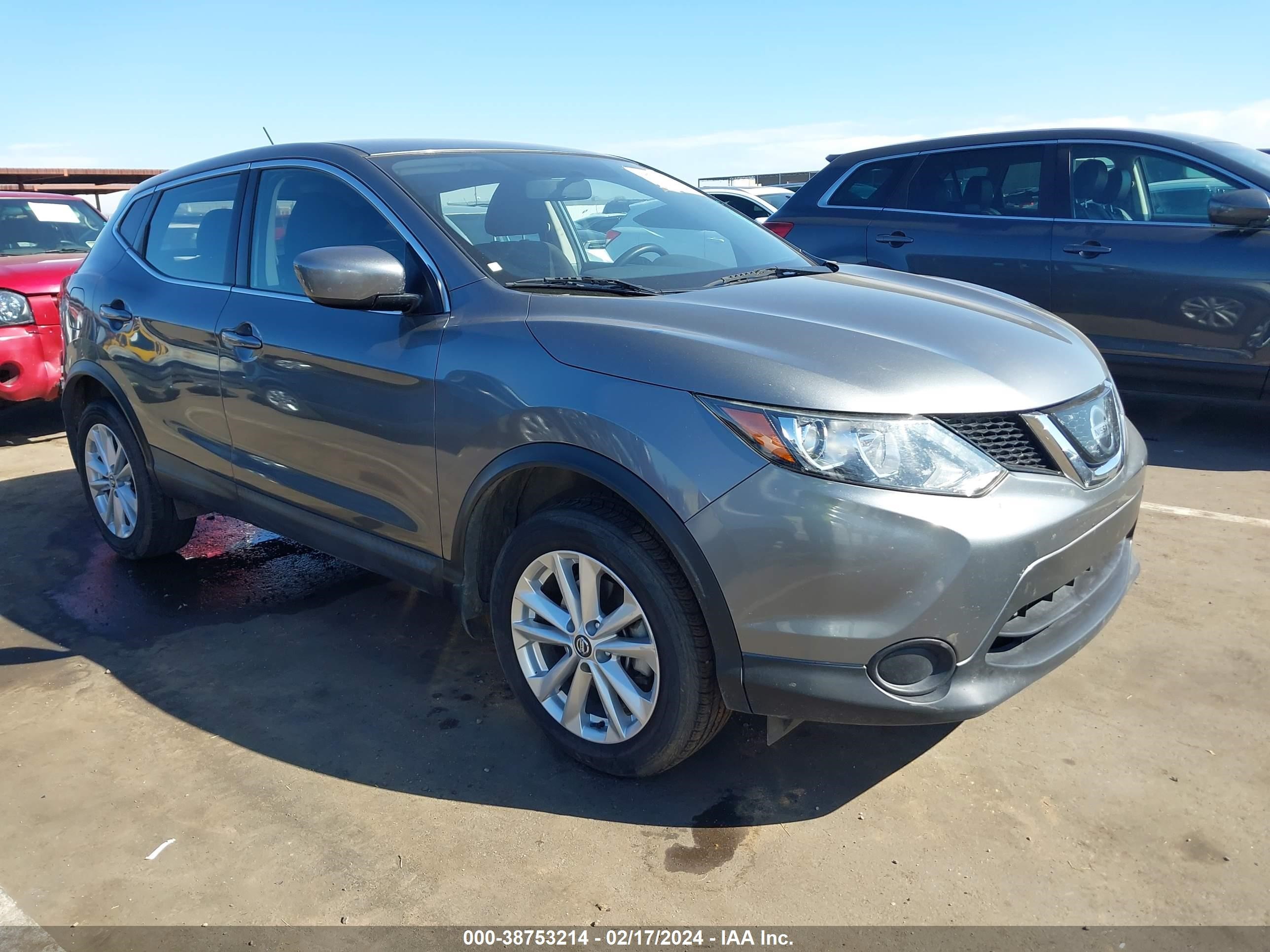 NISSAN ROGUE 2019 jn1bj1cp1kw221887