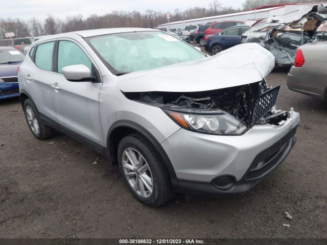 NISSAN ROGUE SPORT 2018 jn1bj1cp2jw160015