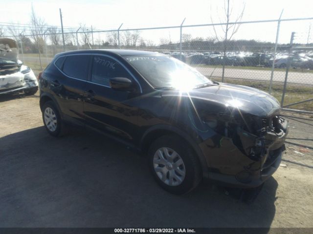 NISSAN ROGUE 2018 jn1bj1cp3jw156877