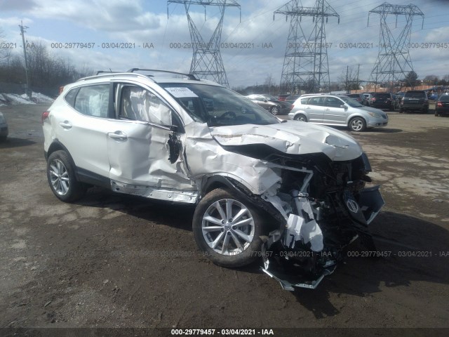 NISSAN ROGUE SPORT 2018 jn1bj1cp3jw161707