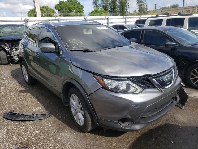 NISSAN ROGUE 2018 jn1bj1cp3jw162713