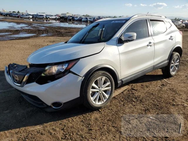 NISSAN ROGUE 2019 jn1bj1cp3kw524279