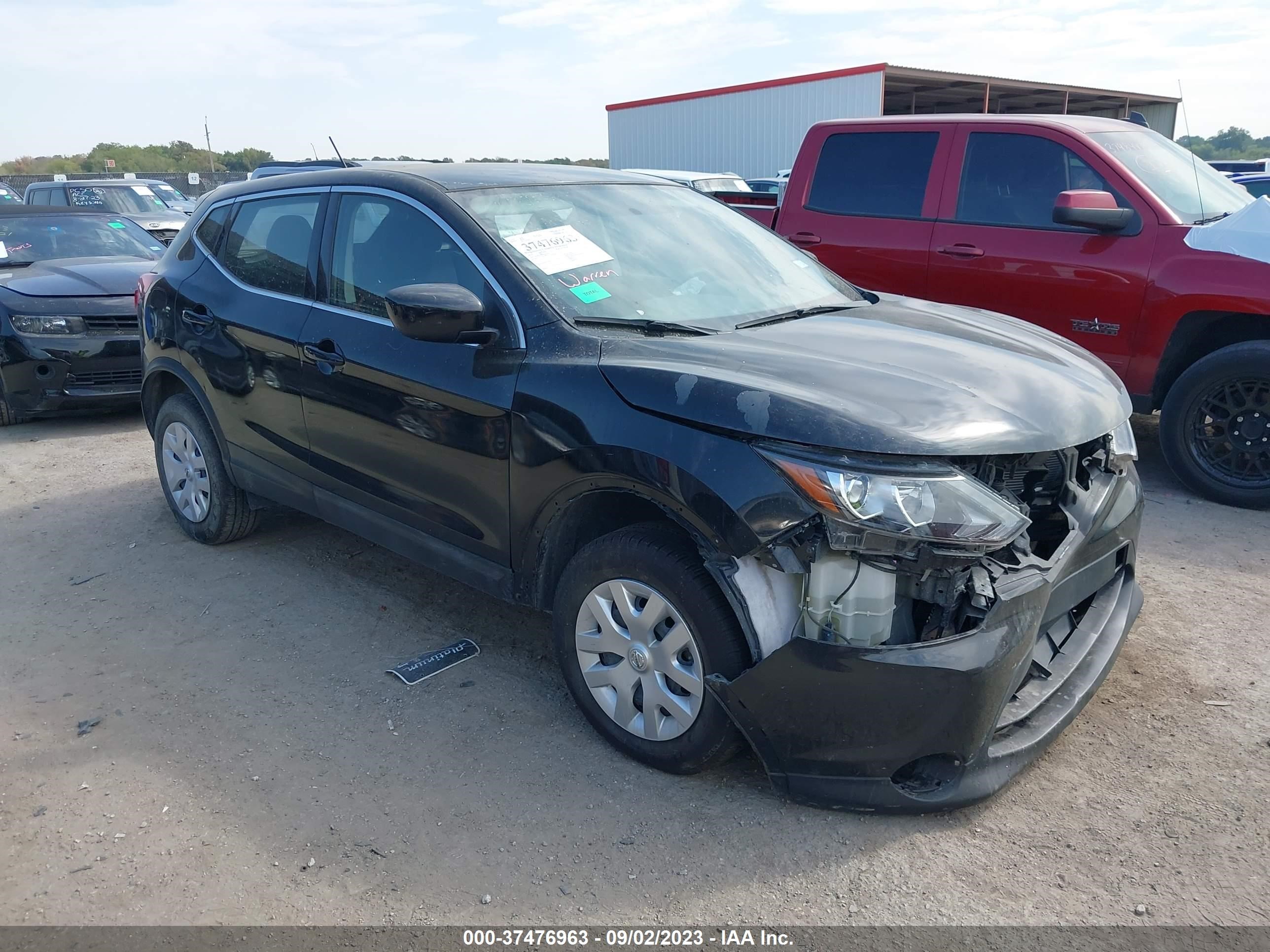 NISSAN ROGUE 2019 jn1bj1cp3kw529563