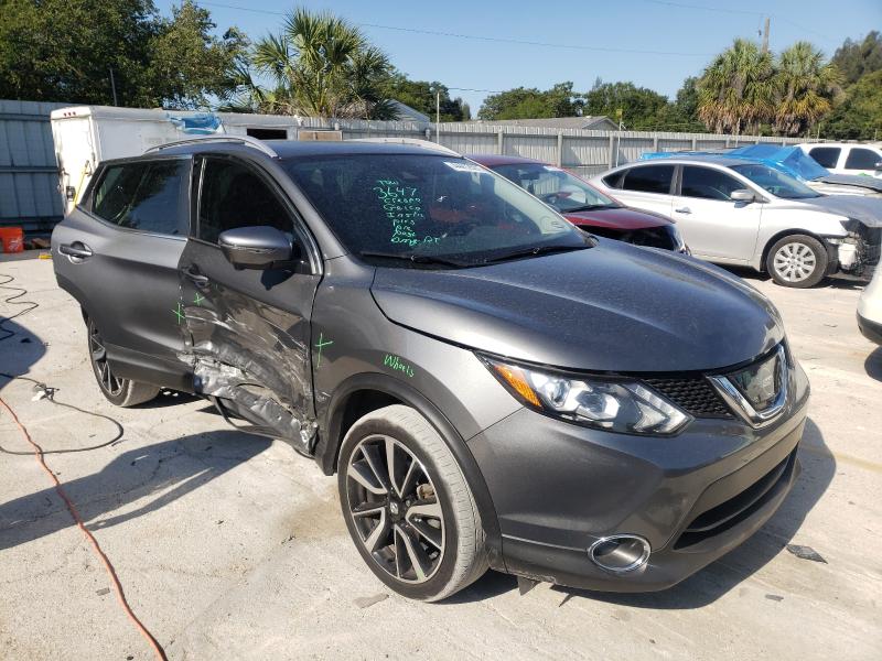 NISSAN ROGUE 2017 jn1bj1cp4hw003726