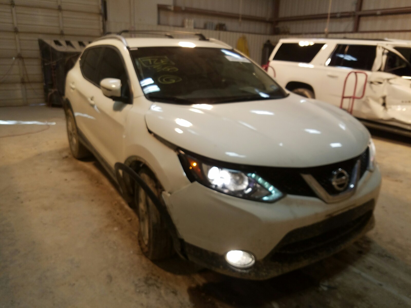 NISSAN ROGUE 2017 jn1bj1cp4hw008960