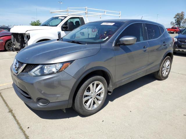 NISSAN ROGUE 2017 jn1bj1cp4hw031106