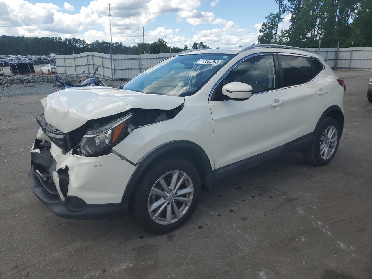 NISSAN ROGUE 2018 jn1bj1cp4jw157309