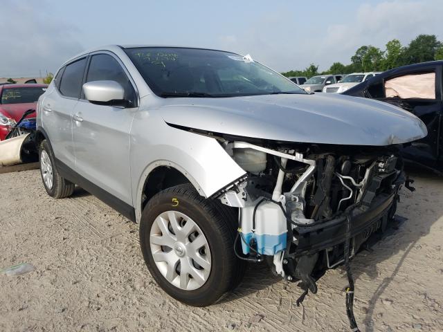 NISSAN ROGUE SPOR 2018 jn1bj1cp4jw161425