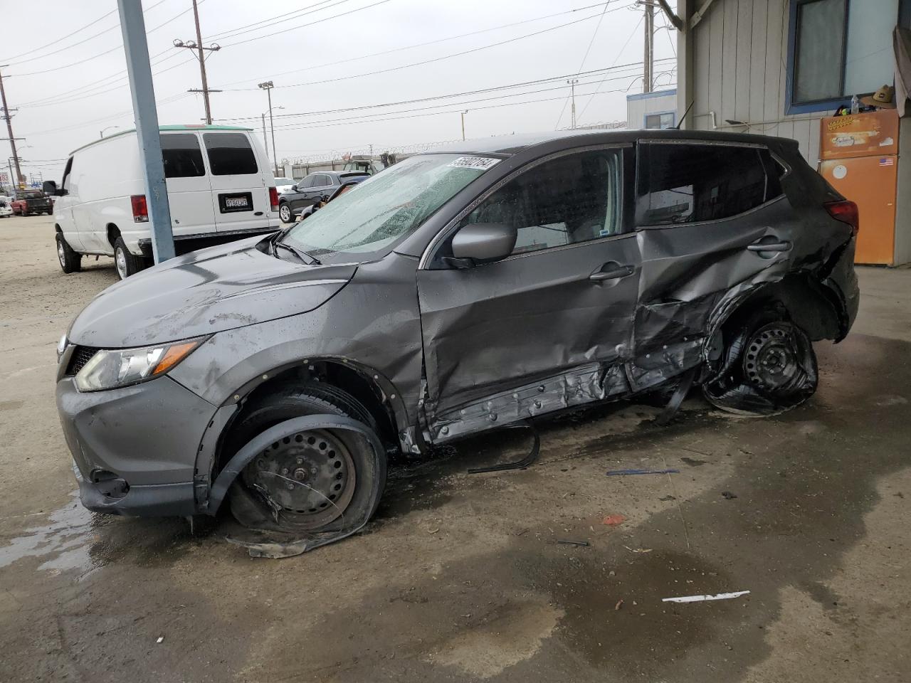 NISSAN ROGUE 2017 jn1bj1cp6hw006059