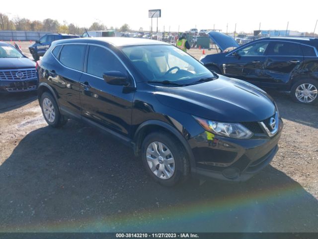 NISSAN ROGUE SPORT 2018 jn1bj1cp6jw107186