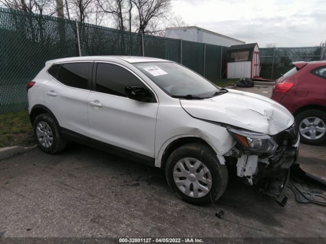 NISSAN ROGUE SPORT 2018 jn1bj1cp6jw160776