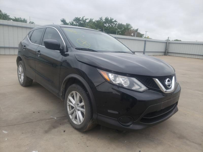 NISSAN ROGUE SPOR 2017 jn1bj1cp7hw028166