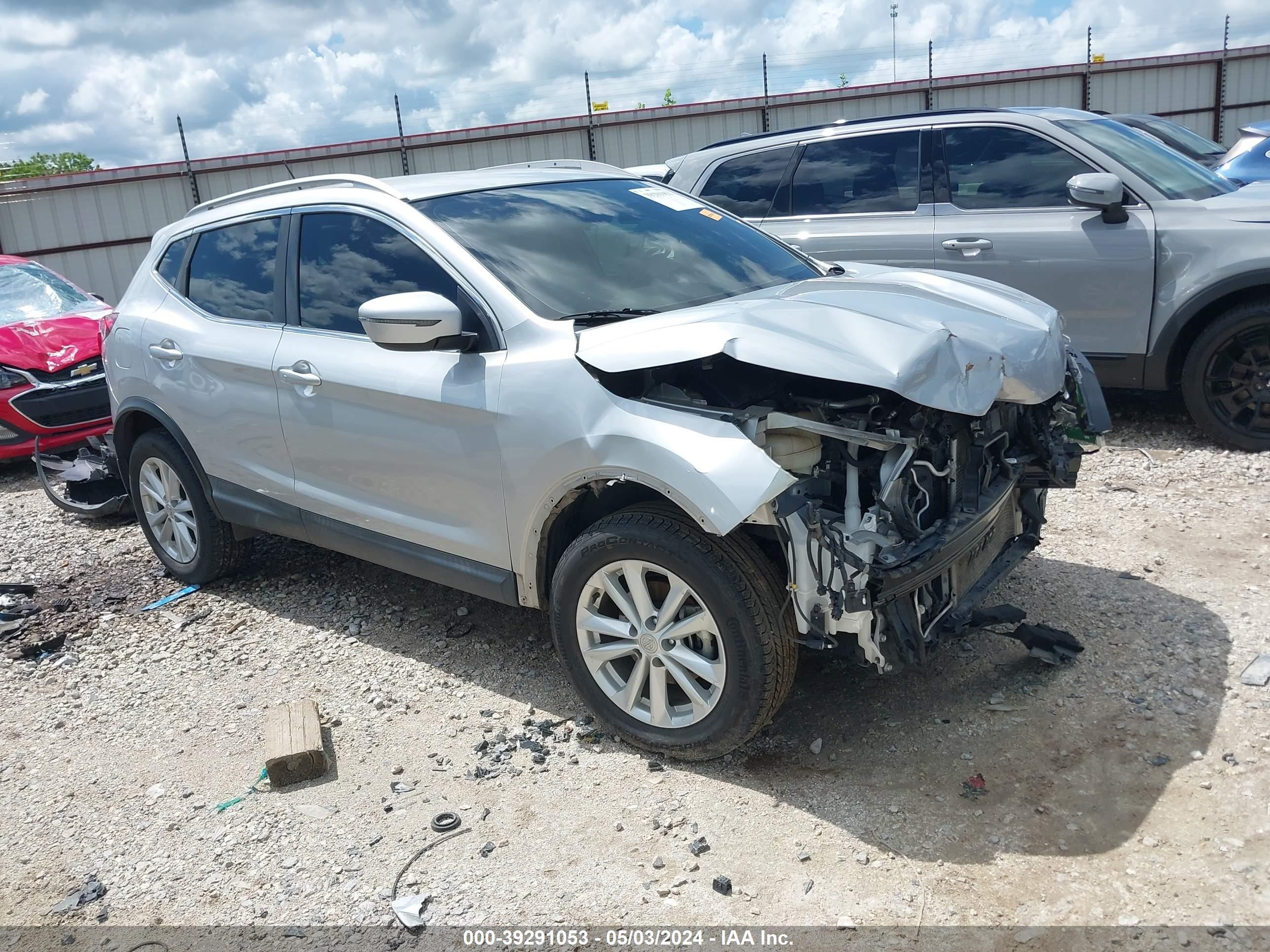 NISSAN ROGUE 2018 jn1bj1cp7jw191289