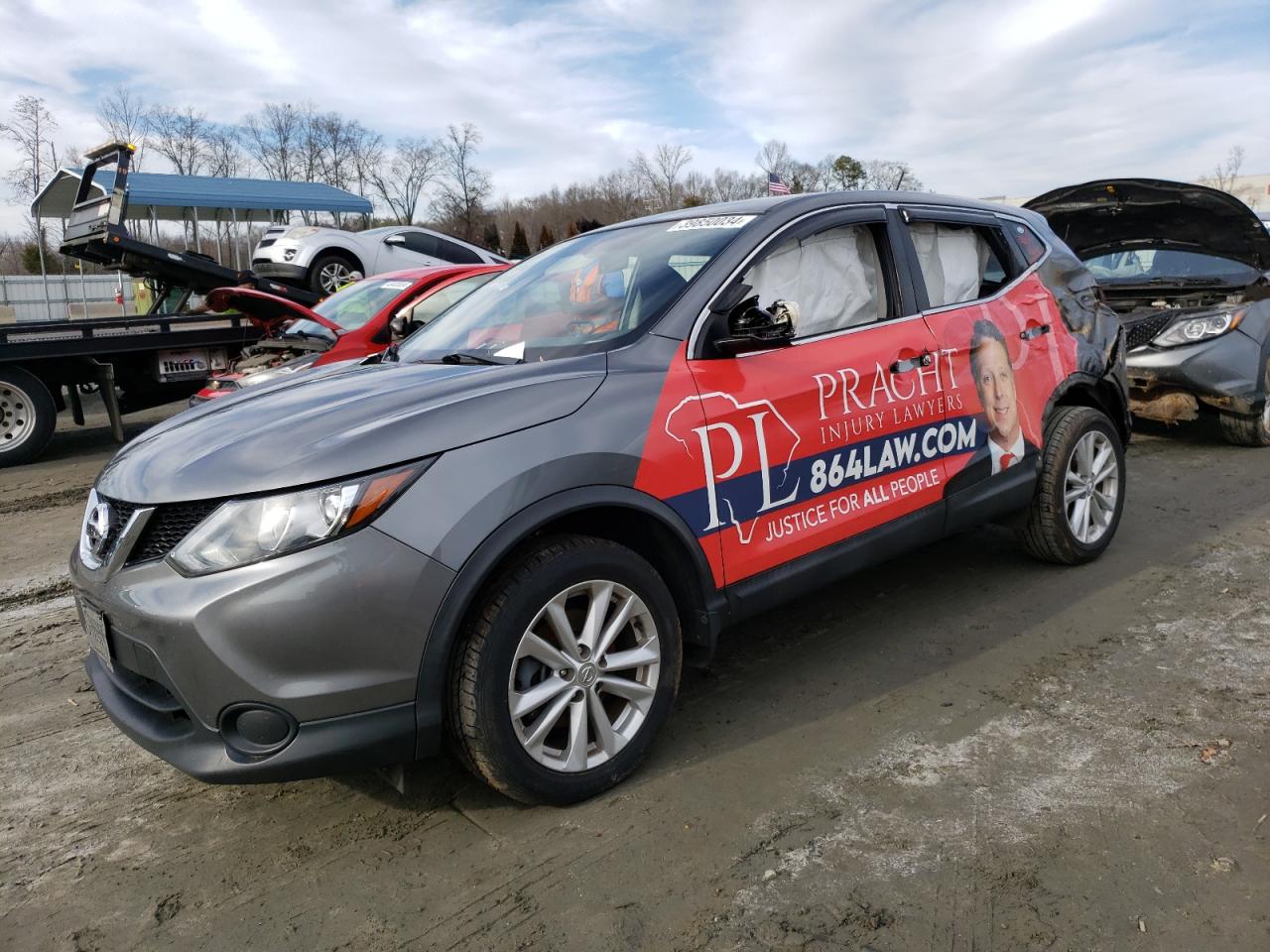 NISSAN ROGUE 2017 jn1bj1cp8hw018830