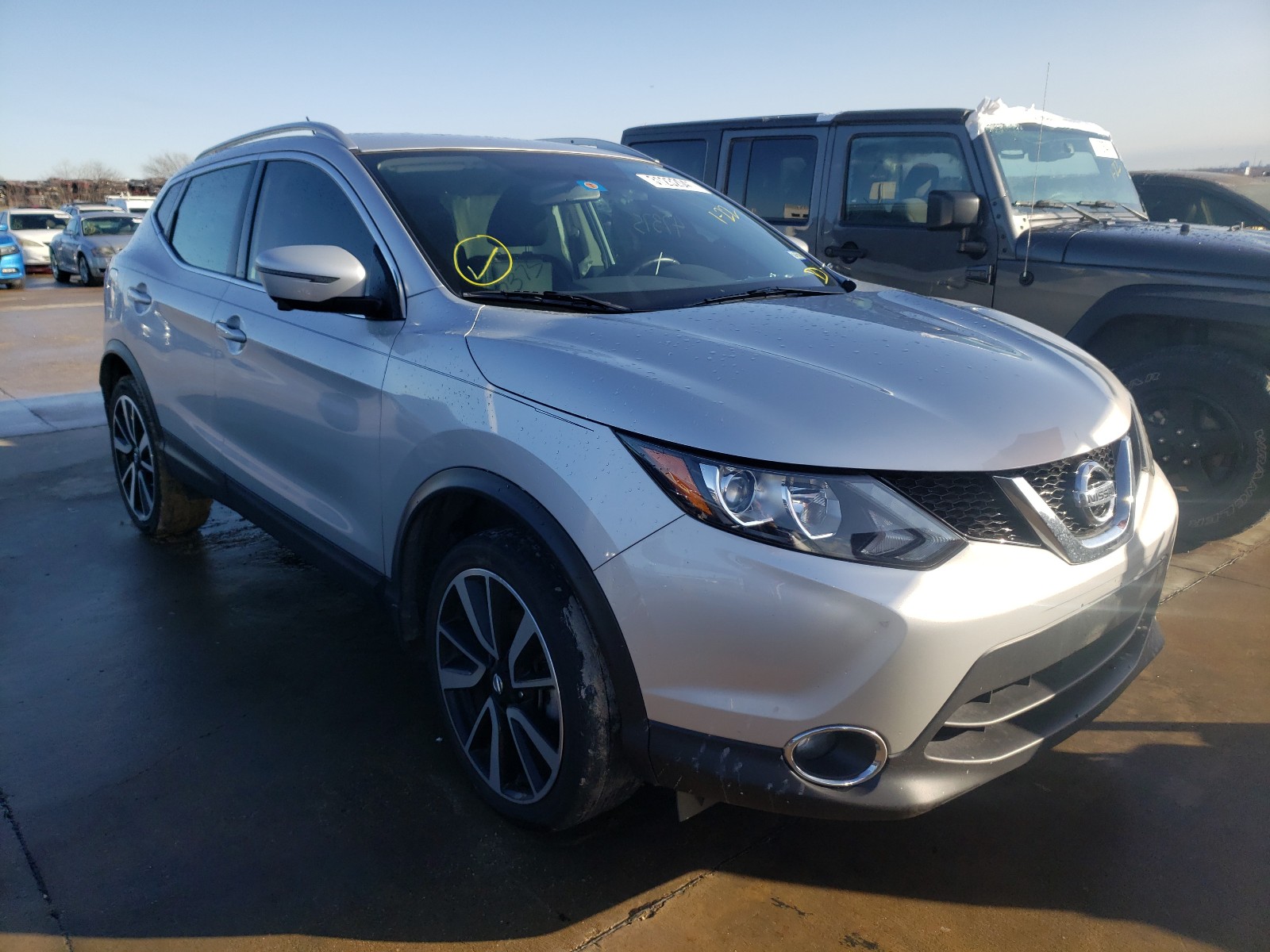 NISSAN ROGUE SPOR 2017 jn1bj1cp8hw023641