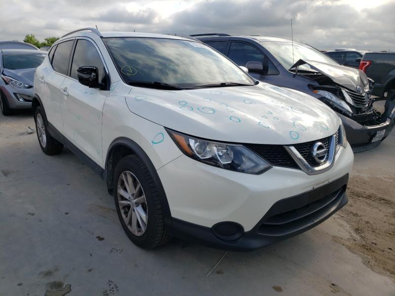 NISSAN ROGUE SPOR 2017 jn1bj1cp8hw029875