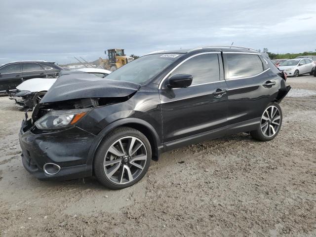 NISSAN ROGUE 2017 jn1bj1cp8hw036020