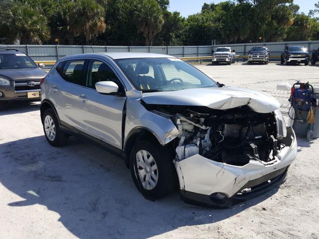 NISSAN ROGUE 2018 jn1bj1cp8jw102846