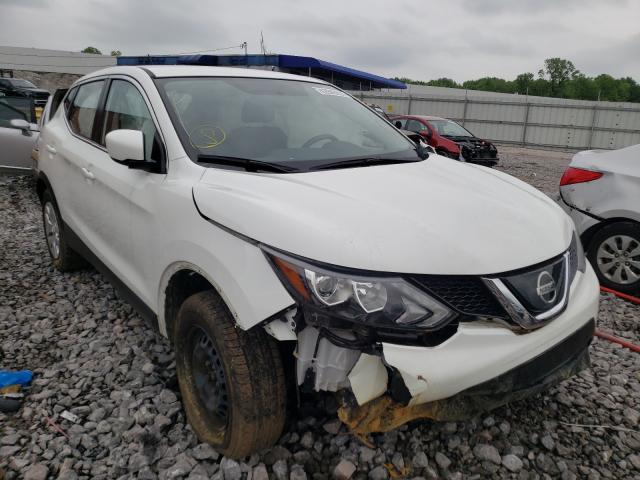 NISSAN ROGUE 2018 jn1bj1cp8jw162304