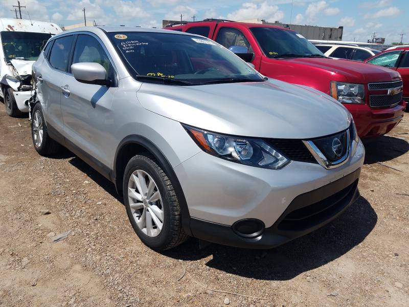 NISSAN ROGUE SPOR 2018 jn1bj1cp8jw182777