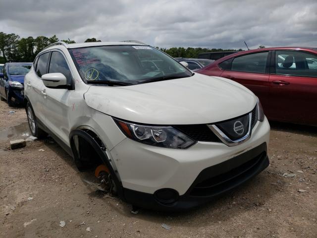 NISSAN ROGUE SPOR 2018 jn1bj1cp8jw190751