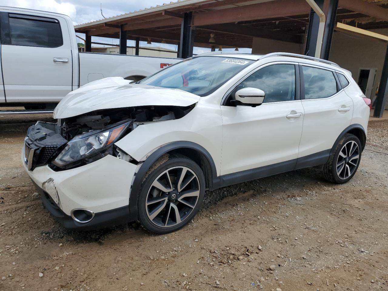 NISSAN ROGUE 2017 jn1bj1cpxhw005237