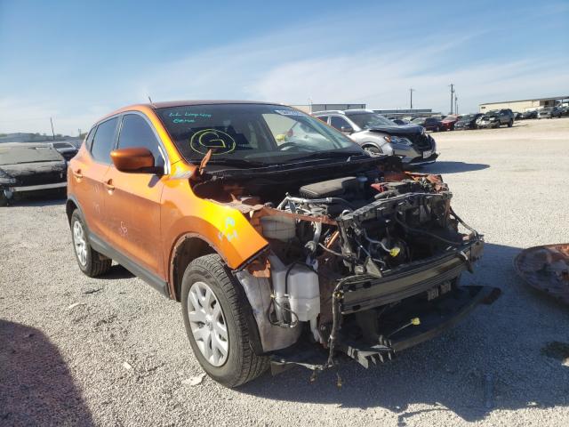 NISSAN ROGUE 2017 jn1bj1cpxhw005920